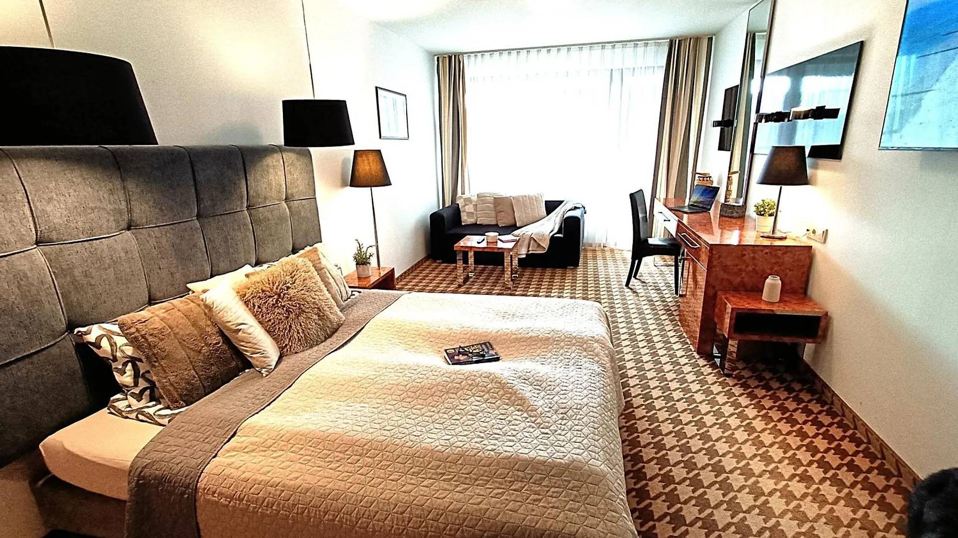 122 W Pieciogwiazdkowym Royal Tulip Sand 200M Plaza Dobruk Apartamenty Romek Kołobrzeg Polska